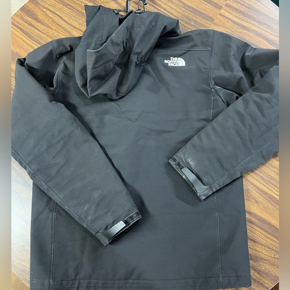 Northface black coat - Picture 2 of 4